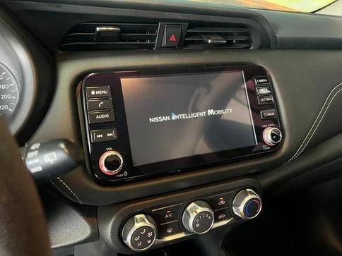 NISSAN KICKS ADVANCE CVT