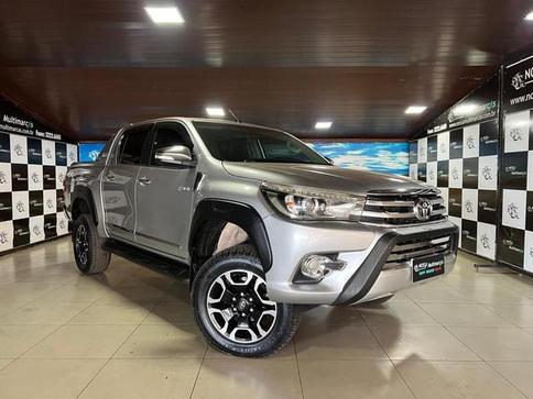 TOYOTA HILUX 2.8 SRX 4X4 2.8 TDI 16V DIESEL AUT