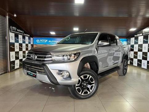 TOYOTA HILUX 2.8 SRX 4X4 2.8 TDI 16V DIESEL AUT