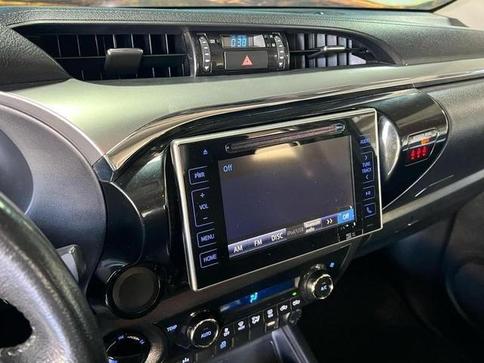 TOYOTA HILUX 2.8 SRV 4X4 CD 16V DIESEL 4P AUT