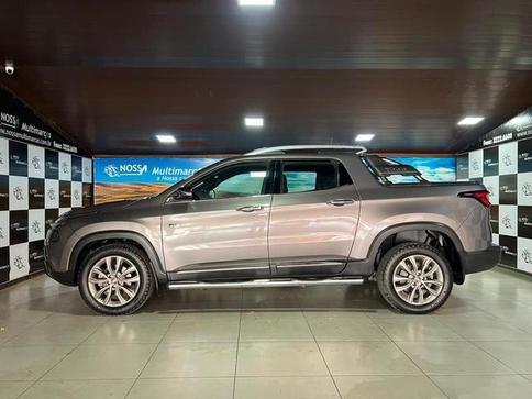 FIAT TORO RANCH AT9 4X4