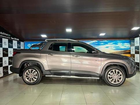 FIAT TORO RANCH AT9 4X4