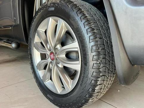 FIAT TORO RANCH AT9 4X4