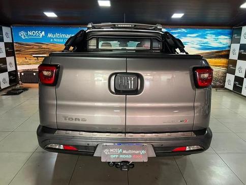 FIAT TORO RANCH AT9 4X4