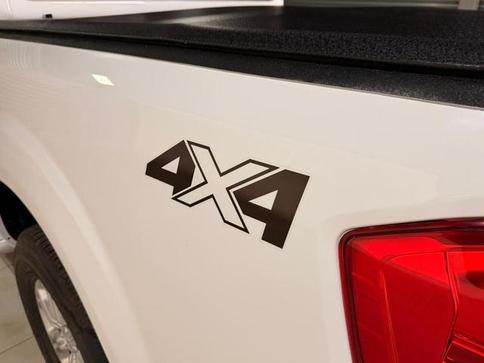 NISSAN FRONTIER LEATX4