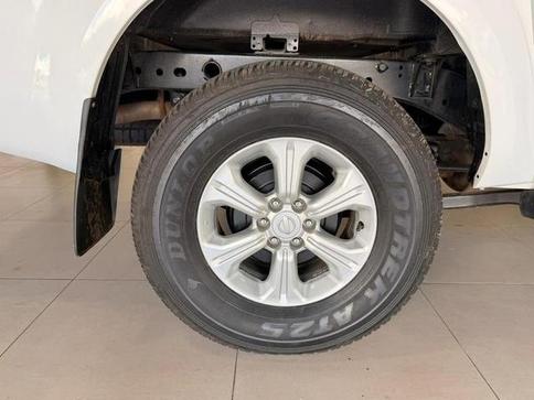 NISSAN FRONTIER LEATX4