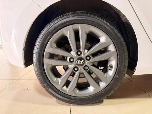 HYUNDAI I30 1.8