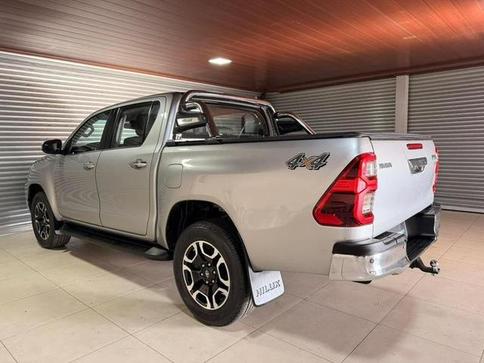 TOYOTA HILUX 2.8 SRX 4X4 2.8 TDI 16V DIESEL AUT