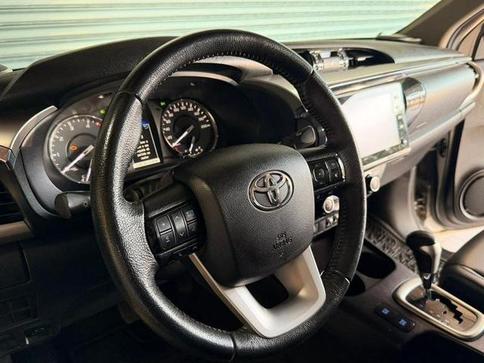 TOYOTA HILUX 2.8 SRX 4X4 2.8 TDI 16V DIESEL AUT