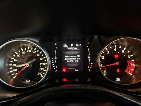 FIAT TORO FREEDOM 1.8 AT6