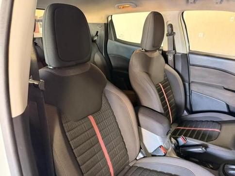 FIAT TORO FREEDOM 1.8 AT6