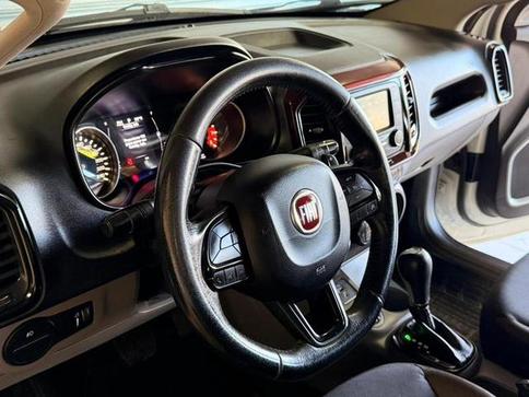 FIAT TORO FREEDOM 1.8 AT6
