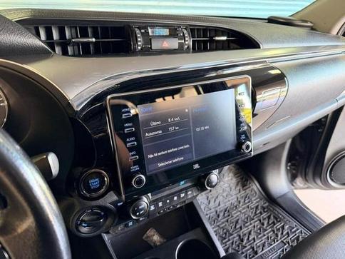 TOYOTA HILUX 2.8 SRX 4X4 2.8 TDI 16V DIESEL AUT