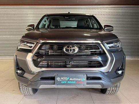 TOYOTA HILUX 2.8 SRX 4X4 2.8 TDI 16V DIESEL AUT