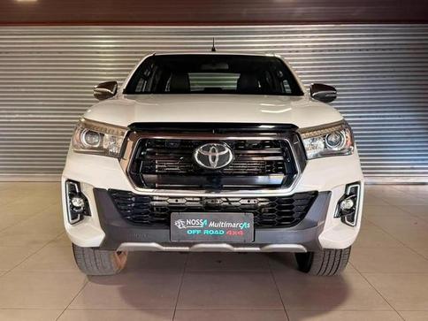 TOYOTA HILUX 2.8 SRX 4X4 2.8 TDI 16V DIESEL AUT