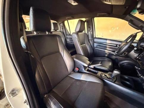 TOYOTA HILUX 2.8 SRX 4X4 2.8 TDI 16V DIESEL AUT