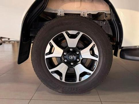 TOYOTA HILUX 2.8 SRX 4X4 2.8 TDI 16V DIESEL AUT