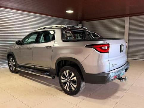 FIAT TORO VOLCANO 1.3 T270 4X2 FLEX AUT.