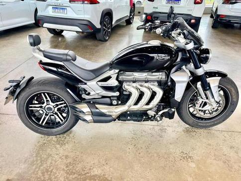 TRIUMPH ROCKET 3 GT