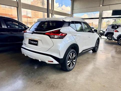NISSAN KICKS ADVANCE CVT
