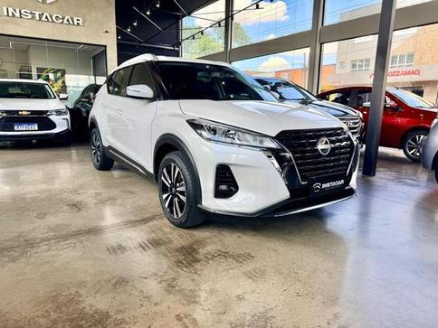 NISSAN KICKS ADVANCE CVT