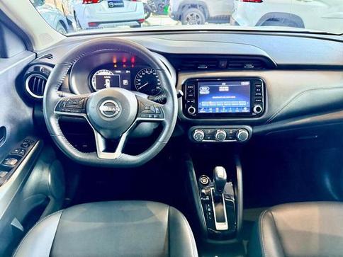 NISSAN KICKS ADVANCE CVT