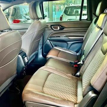 JEEP COMMANDER OVR TD380
