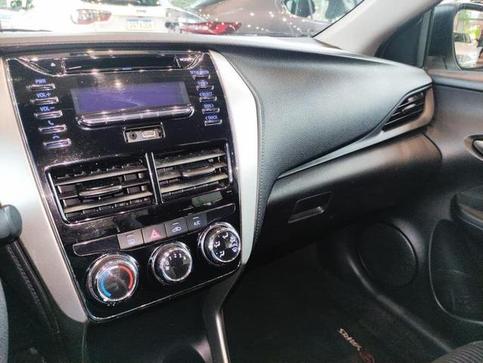 TOYOTA YARIS SD XL 15 AT