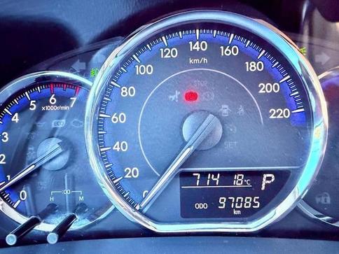 TOYOTA YARIS SD XL 15 AT