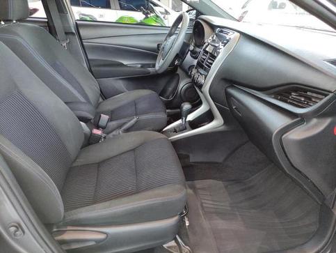 TOYOTA YARIS HA XL13LIVE