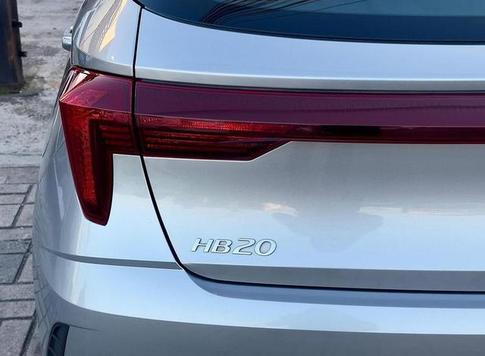 HYUNDAI HB20 10M COMFORT