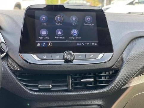 CHEVROLET ONIX PLUS 10MT LT2