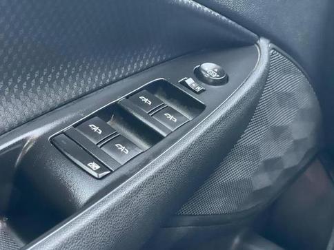 CHEVROLET ONIX PLUS 10MT LT2