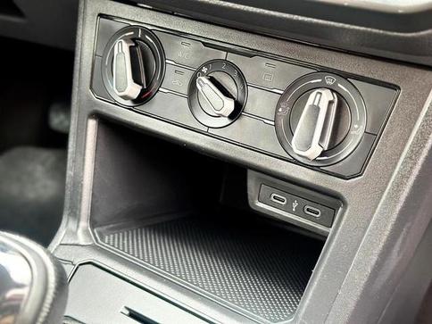 VOLKSWAGEN POLO TRACK MA