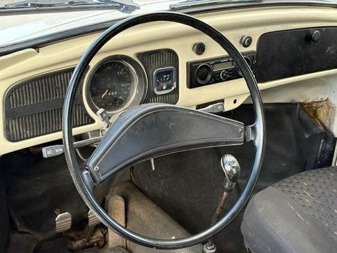 VOLKSWAGEN FUSCA 1300
