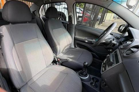 VOLKSWAGEN NOVO VOYAGE 1.6 CITY