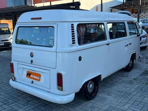 VOLKSWAGEN KOMBI