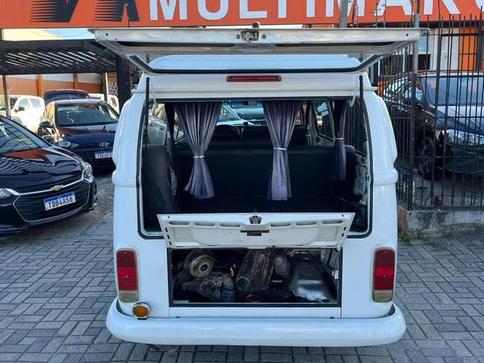 VOLKSWAGEN KOMBI