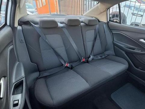 CHEVROLET ONIX PLUS 10MT LT2