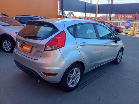 FORD FIESTA 16SEL AT