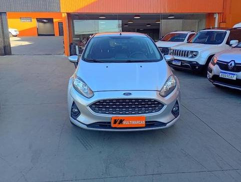 FORD FIESTA 16SEL AT