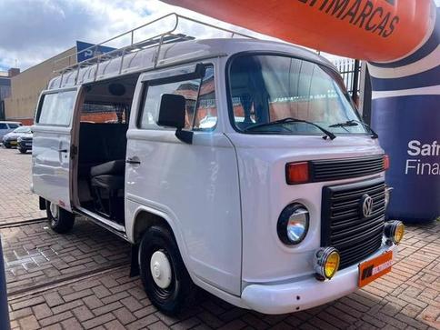 VOLKSWAGEN KOMBI