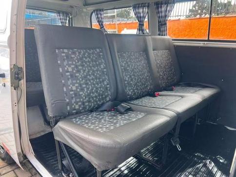 VOLKSWAGEN KOMBI