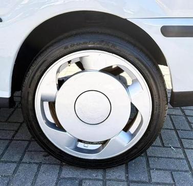 VOLKSWAGEN SAVEIRO 1.6