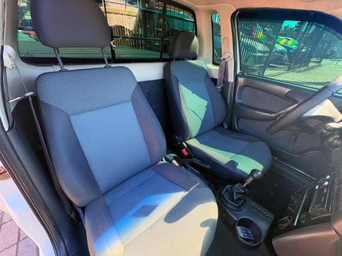 VOLKSWAGEN SAVEIRO 1.6