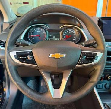 CHEVROLET ONIX PLUS 10MT LT2