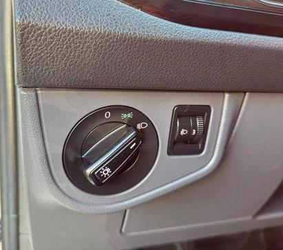VOLKSWAGEN POLO MB