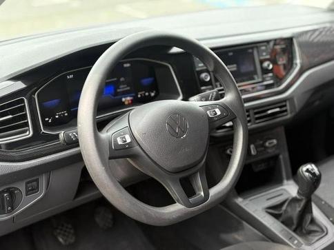 VOLKSWAGEN POLO MB
