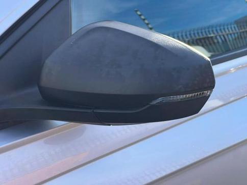 VOLKSWAGEN POLO TRACK
