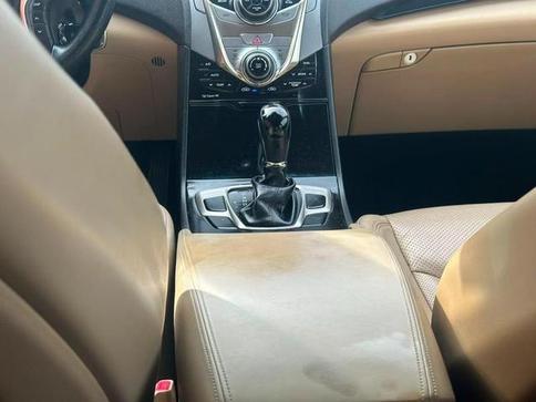 HYUNDAI AZERA 3.0 V6